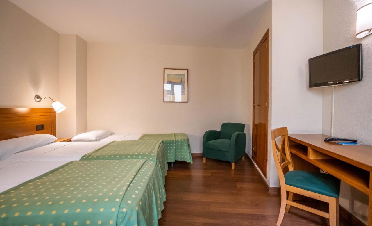 Yit Conquista De Toledo Hotel Luaran gambar