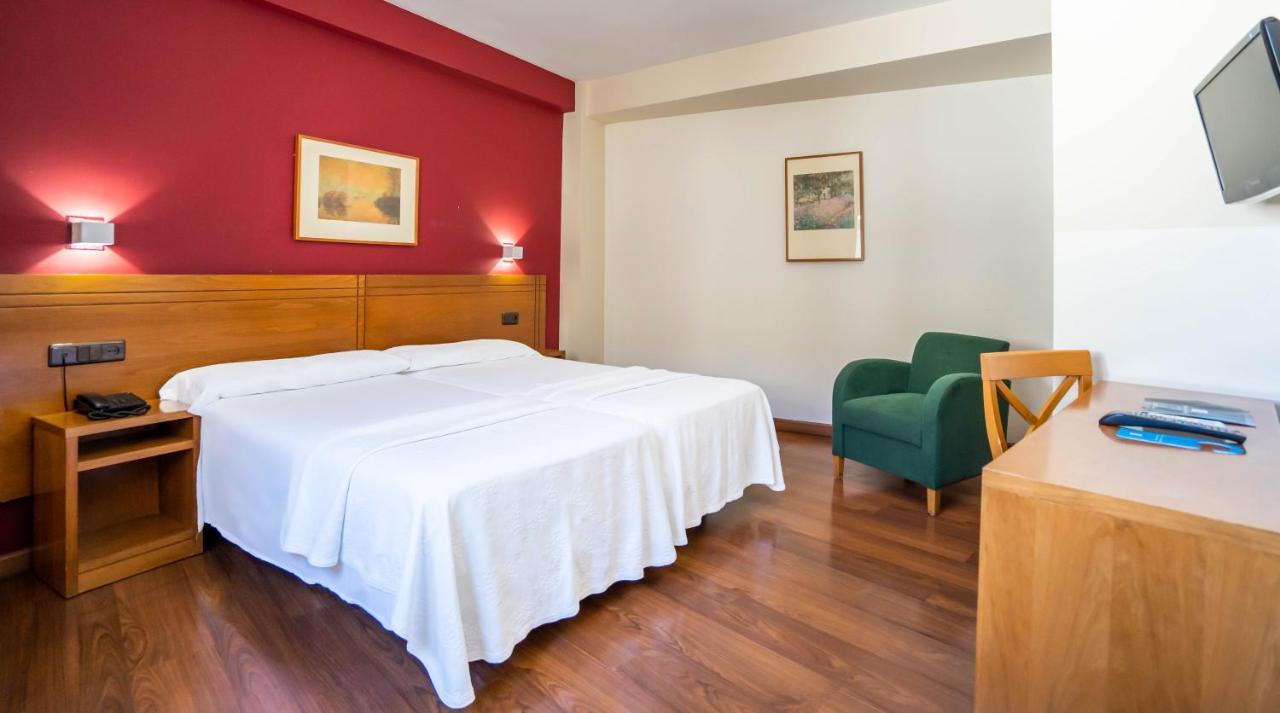 Yit Conquista De Toledo Hotel Luaran gambar