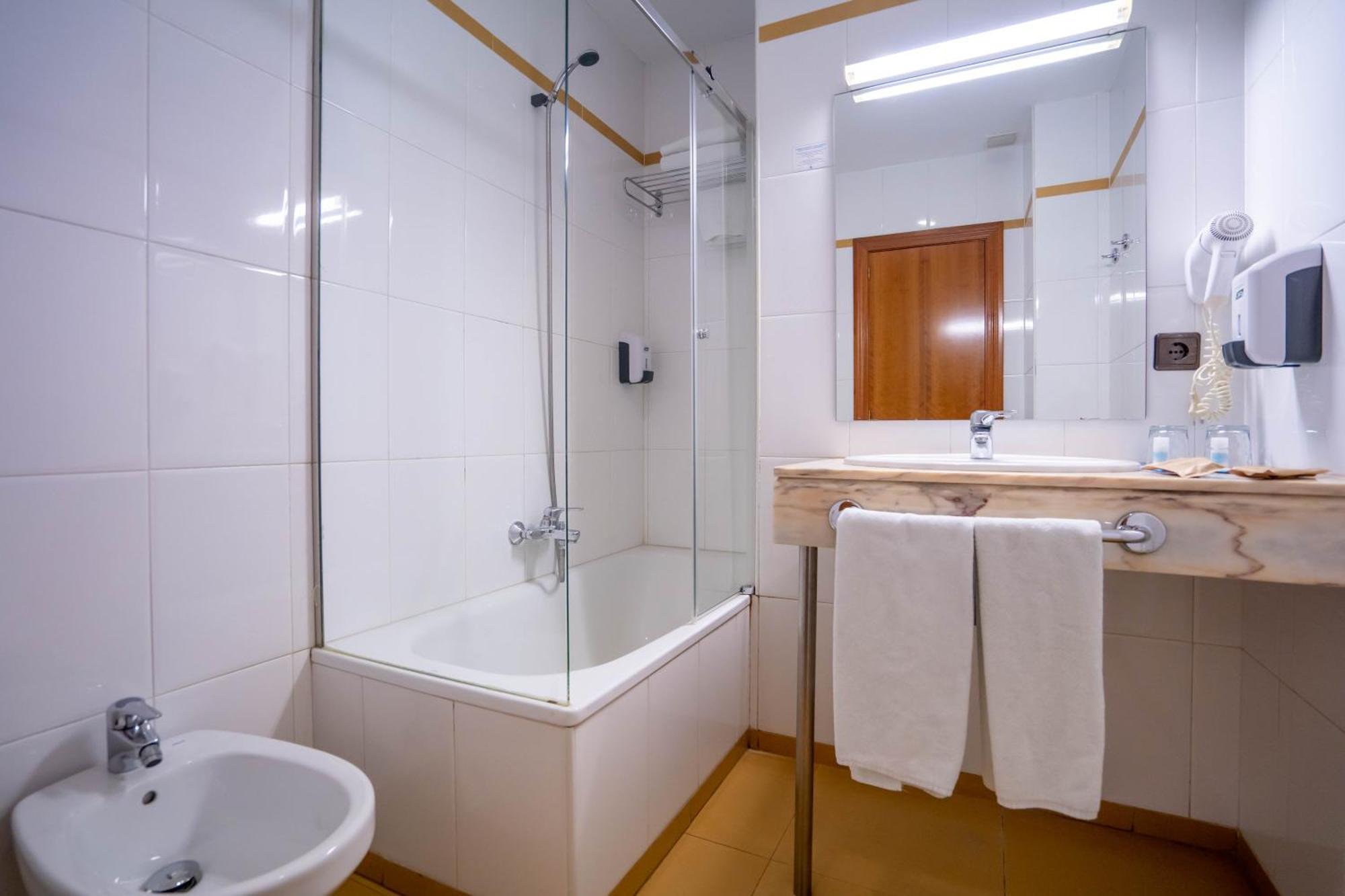 Yit Conquista De Toledo Hotel Luaran gambar