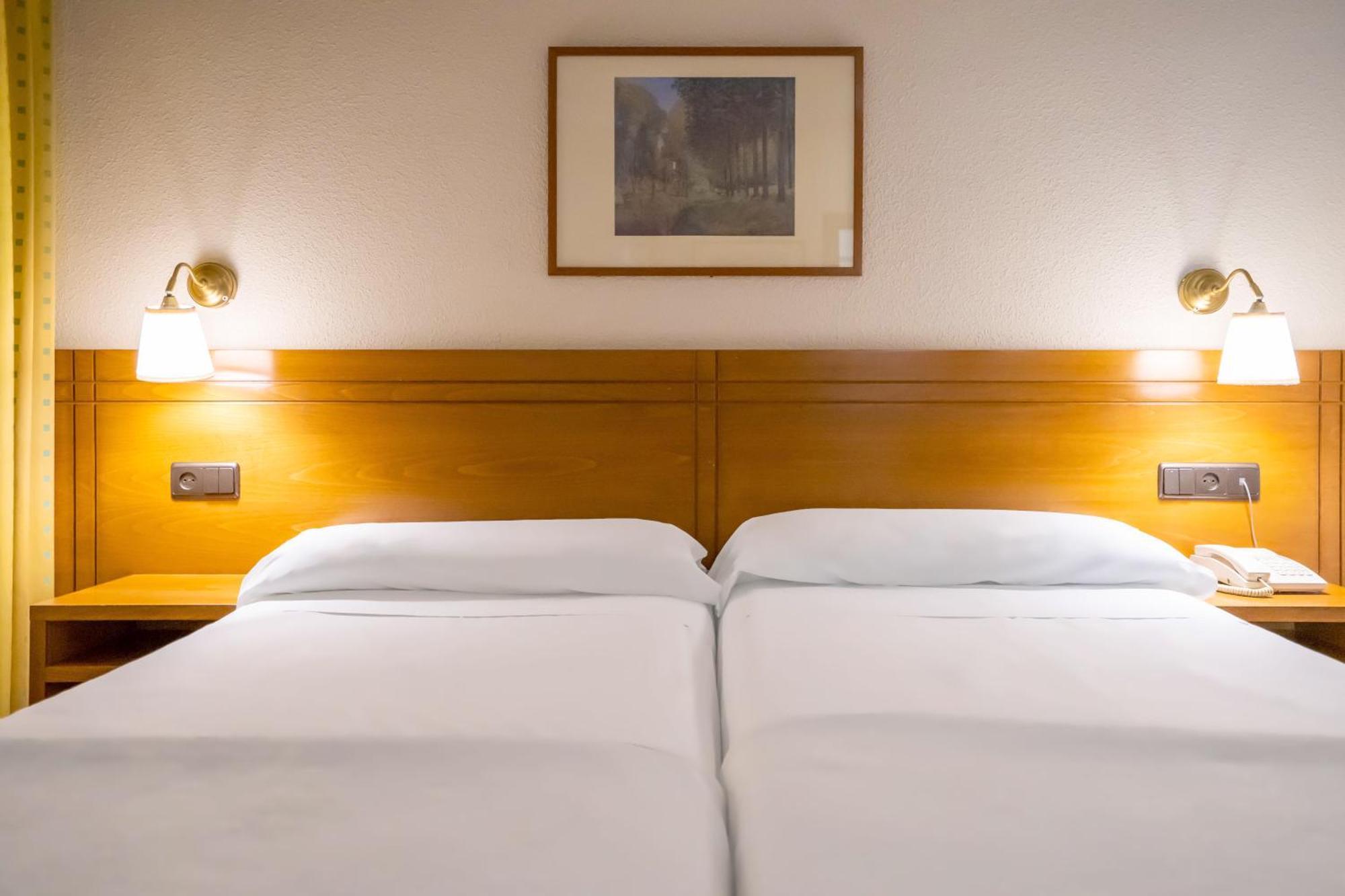 Yit Conquista De Toledo Hotel Luaran gambar